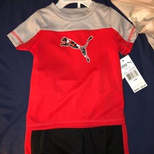 PUMA: Shirt and short set